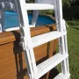 Escalera en HDPE para Piscinas Elevadas de 120 y 132 cm Gre L4PL